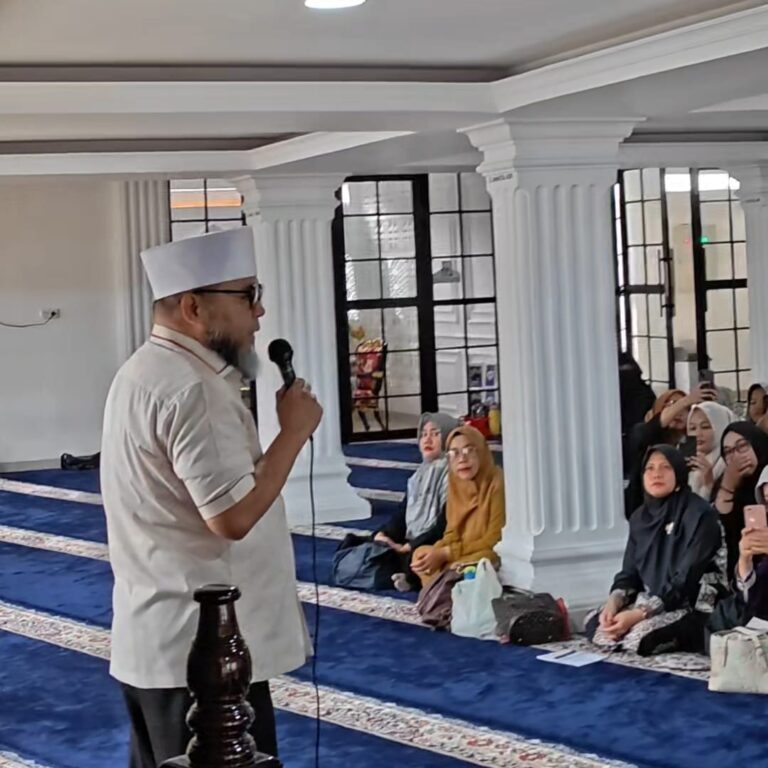 Gubernur Helmi Hasan: Hidupkan Agama di Rumah, Kunci Bahagia Dunia dan Akhirat